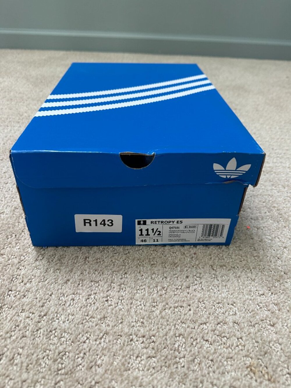 Adidas Retropy E5 Gray/White Sneakers – Men's 11.5 – New in Box - Picture 5 of 6